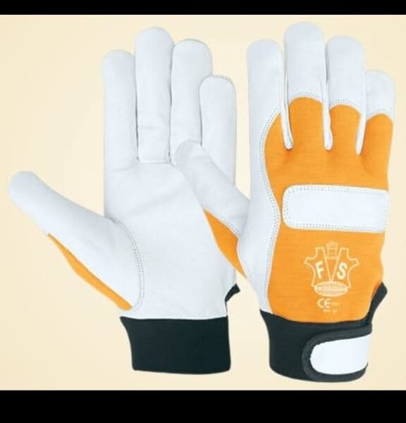 Gloves (Copy)